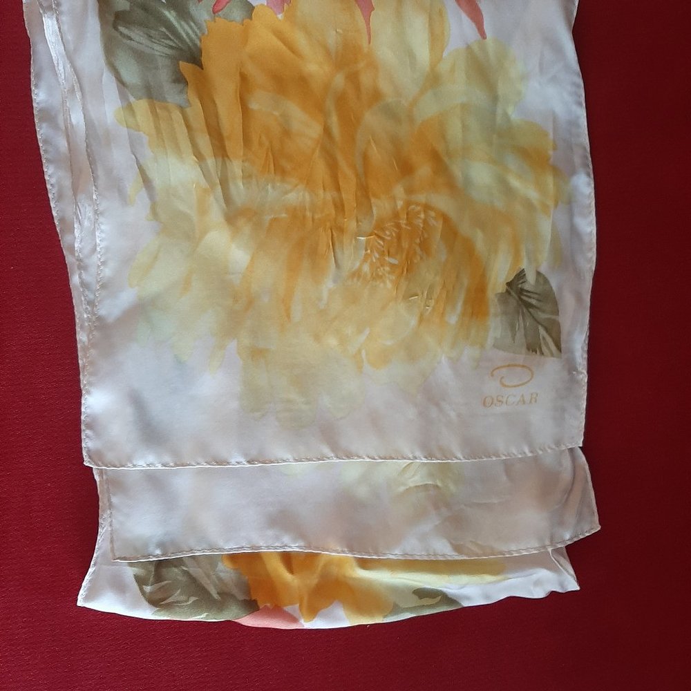 Oscar scarf